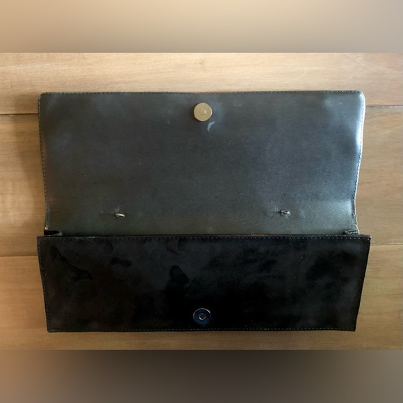 Stuart Weitzman Designer Black Leather s
Suede Fall clutch handbag purse silver - Picture 4 of 6